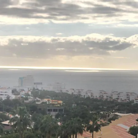 Sun Villas Americas 아데제